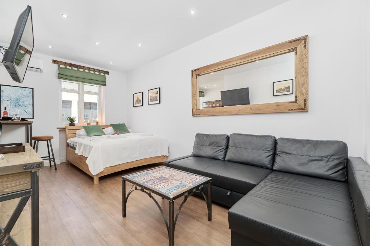 City Center Studio Wroclaw By Noclegi Renters Esterno foto